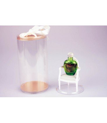 Tendre poison avec son mini fauteuil