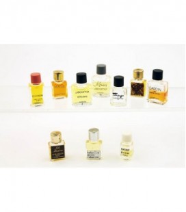 Lot de 10 micro miniatures féminines (marques diverses)